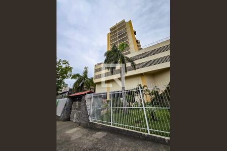 Apartamento à venda com 75m², 2 quartos e 1 vagaFachada