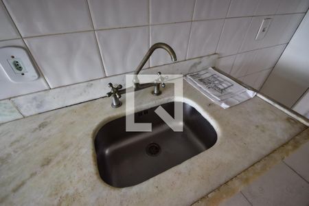 Apartamento à venda com 75m², 2 quartos e 1 vagaCozinha