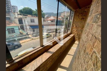 Casa à venda com 288m², 4 quartos e 2 vagas