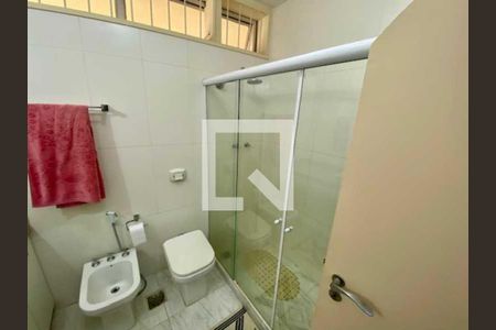 Casa à venda com 288m², 4 quartos e 2 vagas
