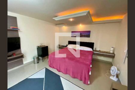 Casa à venda com 288m², 4 quartos e 2 vagas