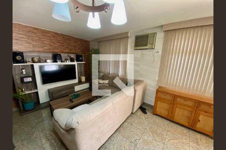 Casa à venda com 288m², 4 quartos e 2 vagas