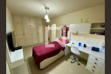 Casa à venda com 288m², 4 quartos e 2 vagas