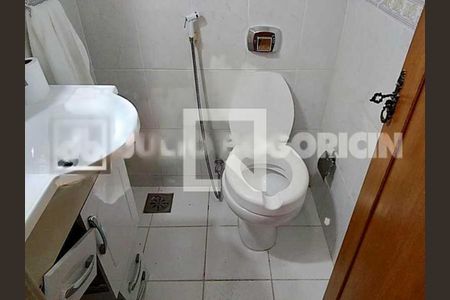 Casa à venda com 311m², 6 quartos e 6 vagas