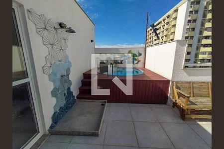 Apartamento à venda com 3 quartos, 130m² em Praça da Bandeira, Rio de Janeiro