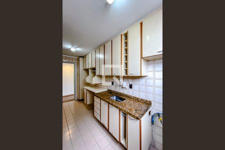 Apartamento para alugar com 73m², 2 quartos e 1 vagaCozinha