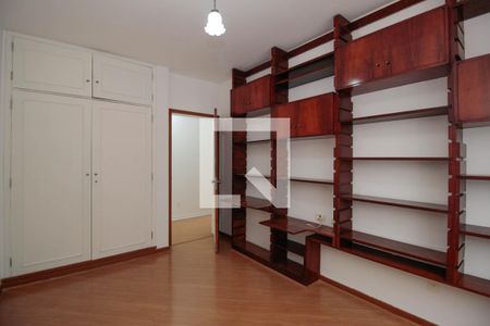 Apartamento à venda com 164m², 3 quartos e 1 vagaQuarto 2