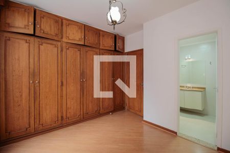 Apartamento à venda com 164m², 3 quartos e 1 vagaSuíte 