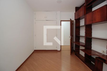 Apartamento à venda com 164m², 3 quartos e 1 vagaQuarto 2