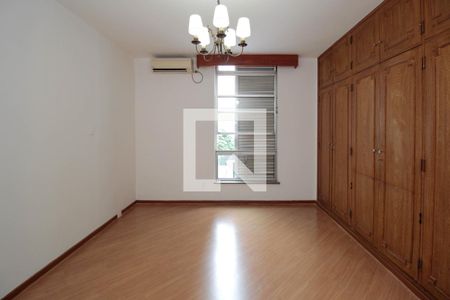 Apartamento à venda com 164m², 3 quartos e 1 vagaQuarto 1