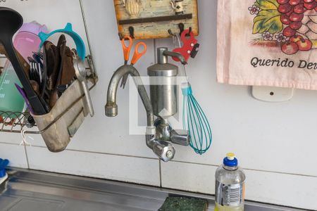 Casa à venda com 134m², 3 quartos e sem vaga Casa à venda com 134m², 3 quartos e sem vagaCozinha - Torneira