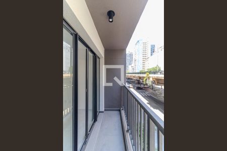 Varanda de kitnet/studio para alugar com 1 quarto, 22m² em Vila Buarque, São Paulo