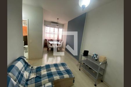 Sala de apartamento para alugar com 2 quartos, 60m² em Tanque, Rio de Janeiro