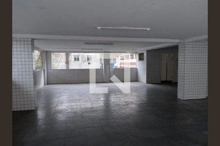 Apartamento à venda com 80m², 2 quartos e 1 vaga