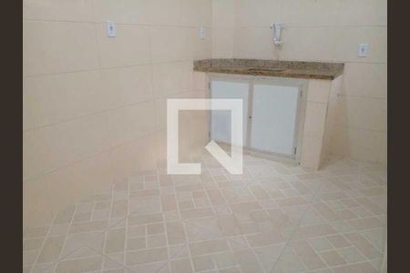 Apartamento para alugar com 2 quartos, 64m² em Vista Alegre, Rio de Janeiro