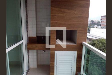 Apartamento à venda com 120m², 2 quartos e 1 vaga