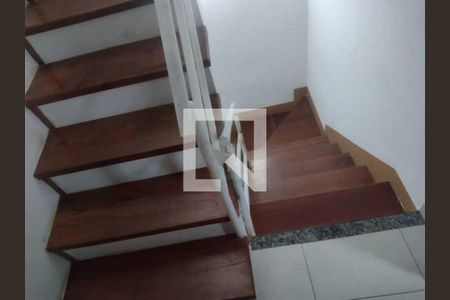 Casa de condomínio à venda com 72m², 3 quartos e 1 vaga