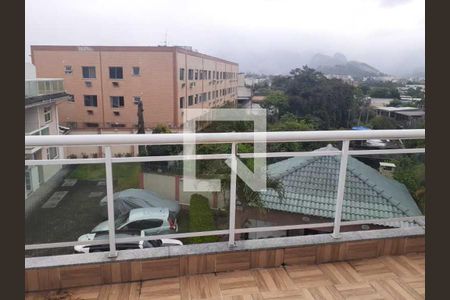 Casa de condomínio à venda com 72m², 3 quartos e 1 vaga