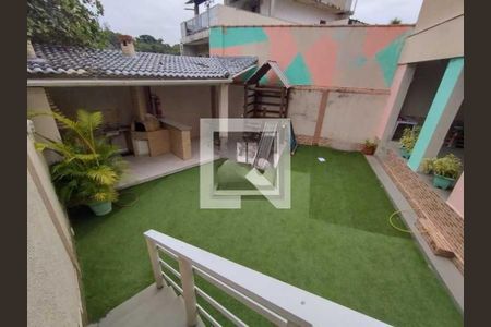 Casa de condomínio à venda com 72m², 3 quartos e 1 vaga
