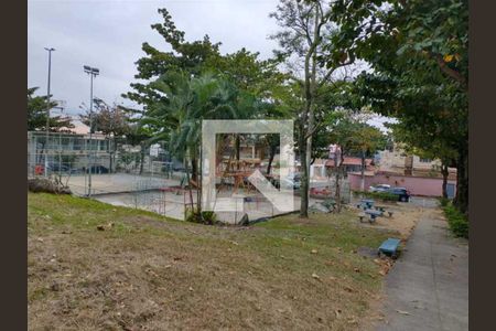 Casa de condomínio para alugar com 130m², 3 quartos e 1 vaga