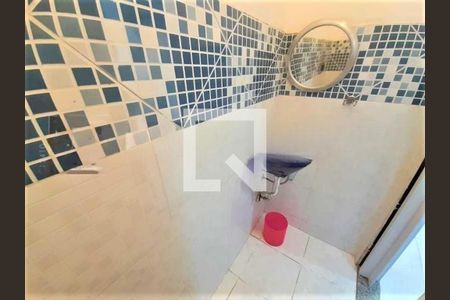 Casa à venda com 220m², 5 quartos e 3 vagas