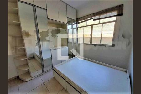 Casa à venda com 220m², 5 quartos e 3 vagas