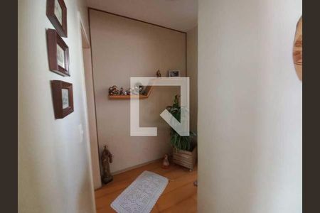 Casa de condomínio à venda com 256m², 3 quartos e 2 vagas