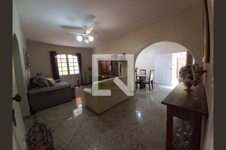 Casa de condomínio à venda com 256m², 3 quartos e 2 vagas