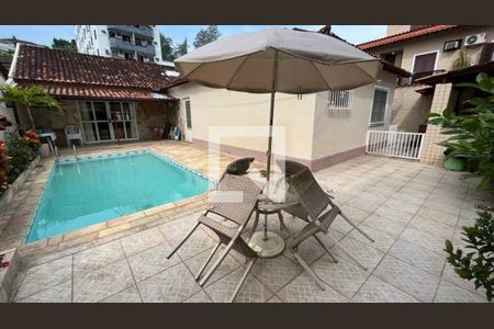 Casa à venda com 3 quartos, 241m² em Freguesia (Jacarepaguá), Rio de Janeiro