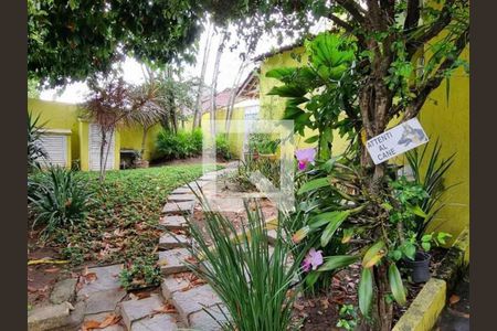 Casa à venda com 386m², 5 quartos e 3 vagas