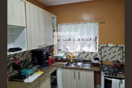 Casa à venda com 386m², 5 quartos e 3 vagas