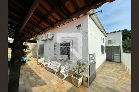 Casa à venda com 3 quartos, 173m² em Taquara, Rio de Janeiro