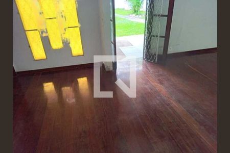 Casa de condomínio à venda com 473m², 3 quartos e 3 vagas