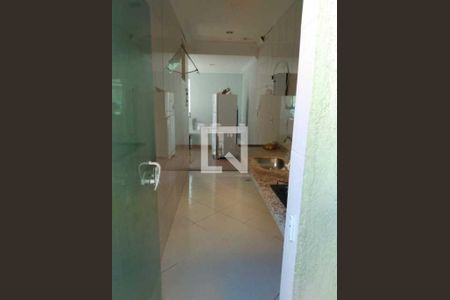 Casa de condomínio à venda com 79m², 2 quartos e 1 vaga