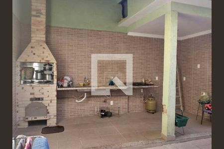 Casa de condomínio à venda com 79m², 2 quartos e 1 vaga