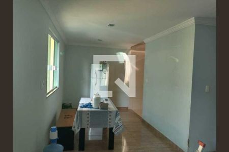 Casa de condomínio à venda com 79m², 2 quartos e 1 vaga