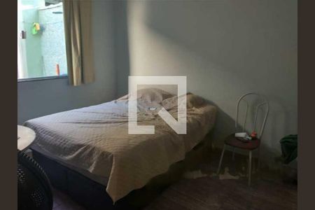 Casa de condomínio à venda com 79m², 2 quartos e 1 vaga