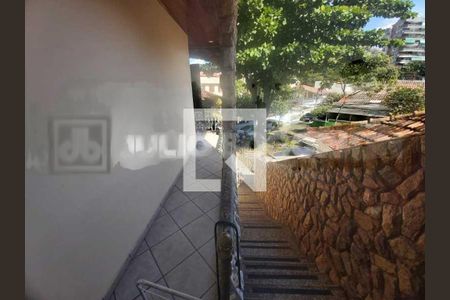 Apartamento à venda com 216m², 3 quartos e 2 vagas