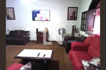 Casa à venda com 400m², 4 quartos e 2 vagas