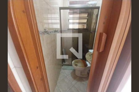 Casa à venda com 230m², 3 quartos e 3 vagas