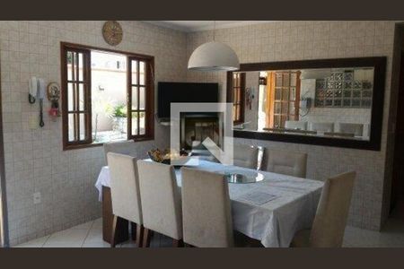 Casa de Condomínio à venda com 3 quartos, 190m² em Taquara, Rio de Janeiro