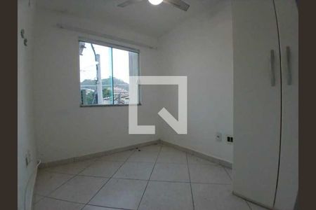 Casa de condomínio à venda com 123m², 3 quartos e 1 vaga