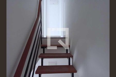 Casa de condomínio à venda com 123m², 2 quartos e 1 vaga