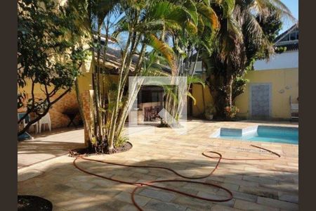 Casa de Condomínio à venda com 3 quartos, 457m² em Freguesia (Jacarepaguá), Rio de Janeiro