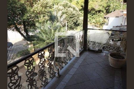 Casa de condomínio à venda com 457m², 3 quartos e 6 vagas