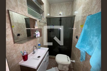 Casa à venda com 182m², 5 quartos e 1 vagaBanheiro 2