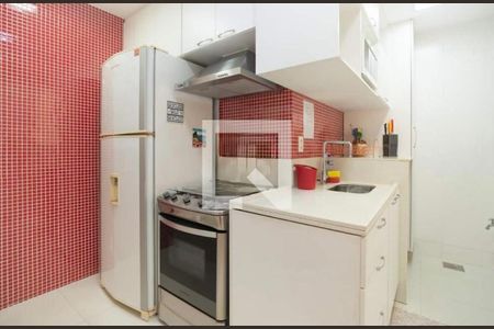 Apartamento à venda com 2 quartos, 59m² em Copacabana, Rio de Janeiro