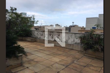 Apartamento à venda com 284m², 4 quartos e 1 vaga