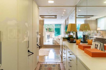 Casa à venda com 3 quartos, 567m² em Jardim Botânico, Rio de Janeiro