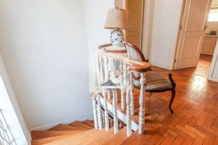 Casa à venda com 320m², 5 quartos e 2 vagas